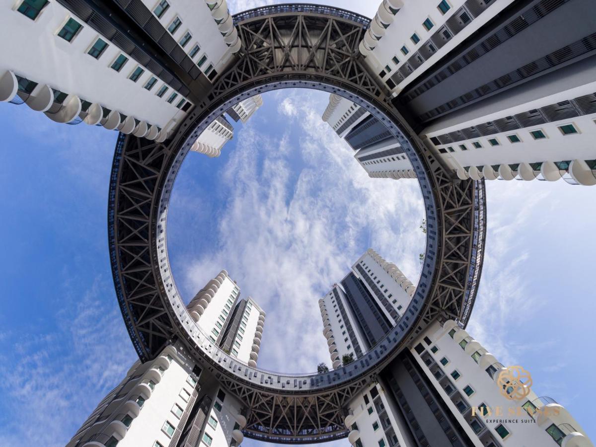 Datum Jelatek Sky Klcc, Five Senses