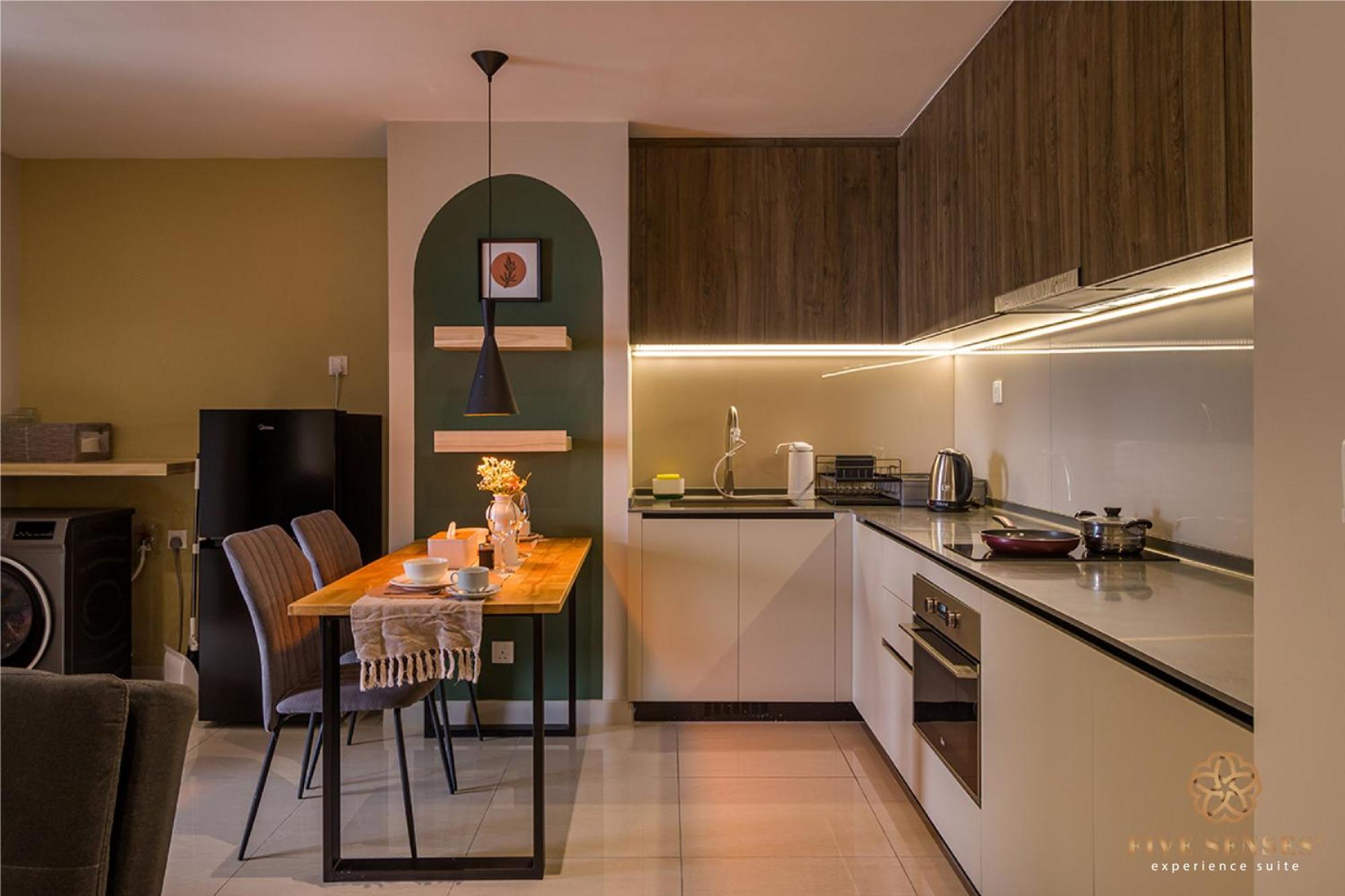 Datum Jelatek Sky Klcc, Five Senses Kuala Lumpur
