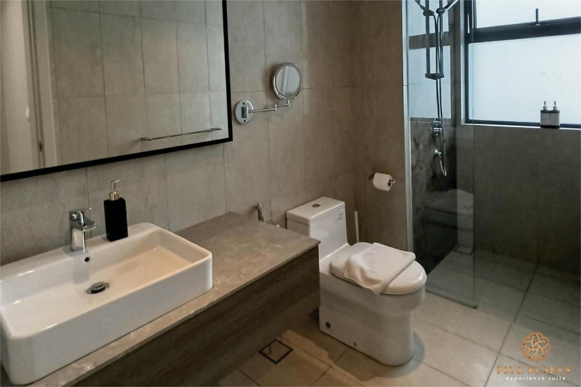 Apartment Datum Jelatek Sky Klcc, Five Senses Kuala Lumpur